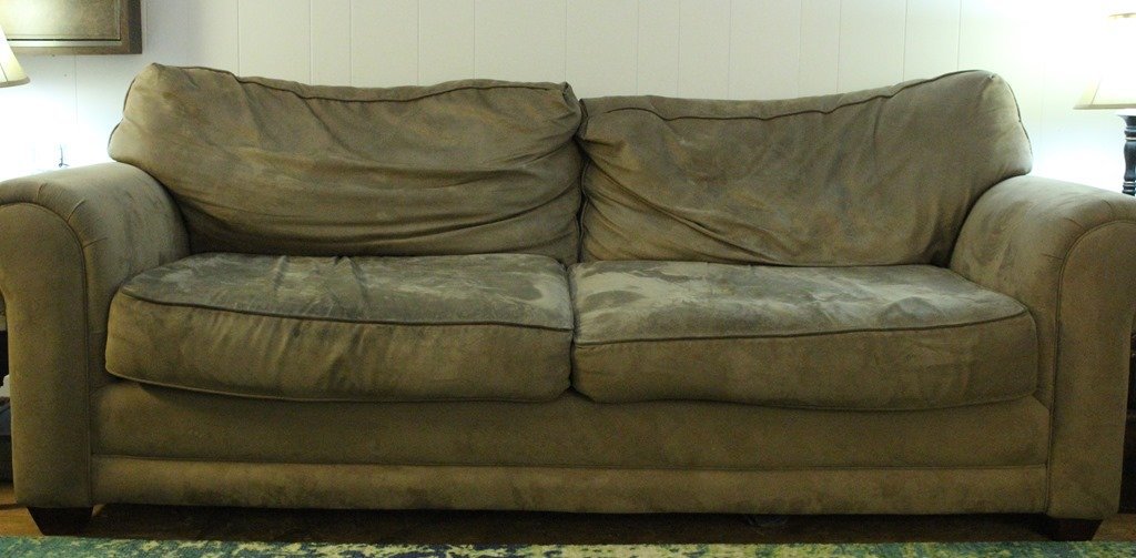 how to clean a microfiber couch – lilybuttondesign
