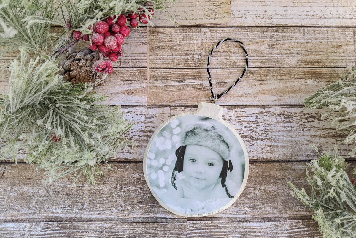How to Make Easy DIY Wood Christmas Ornaments - The Handcrafted Haven