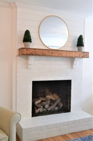 25 Beautiful Diy Brick Fireplace Makeovers - Lovely Etc.