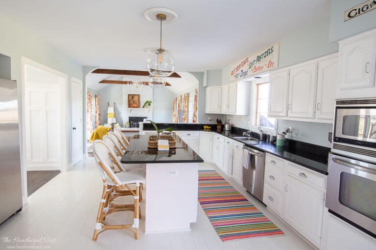 21 Of Of The Best Budget Kitchen Makeovers Under $1000