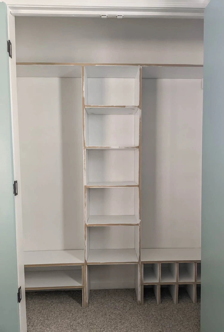 https://www.lovelyetc.com/wp-content/uploads/2021/03/painted-closet-shelves-before-trim.webp