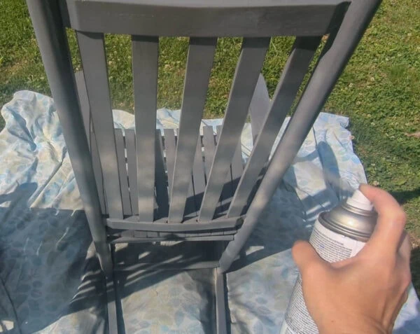 Spray Painting A Metal Outdoor Patio Set
